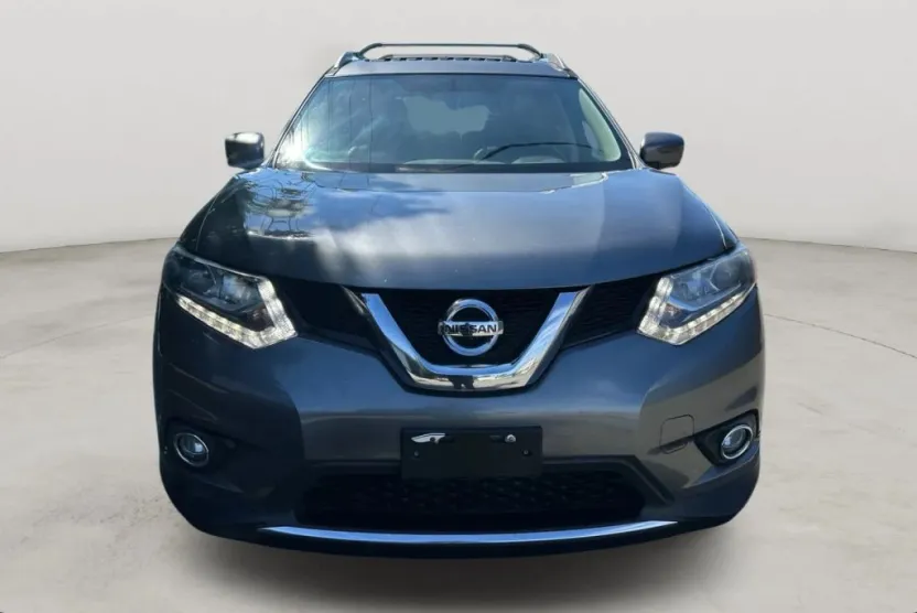 2016 Nissan Rogue SL photo 1