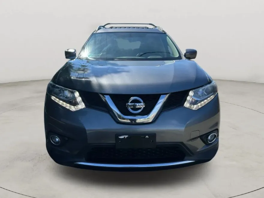2016 Nissan Rogue SL photo 1