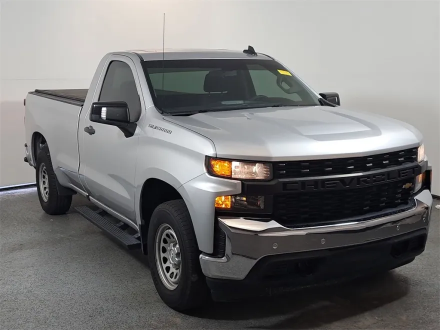 2020 Chevrolet Silverado 1500 photo 1
