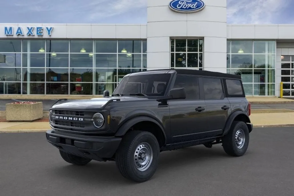 2025 Ford Bronco Base photo 1