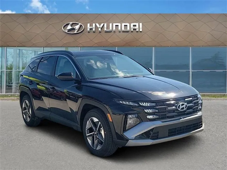 2025 Hyundai Tucson SEL photo 1