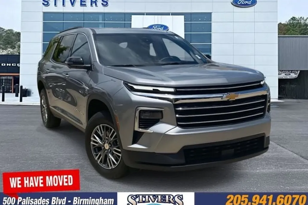 2024 Chevrolet Traverse 1LT photo 1
