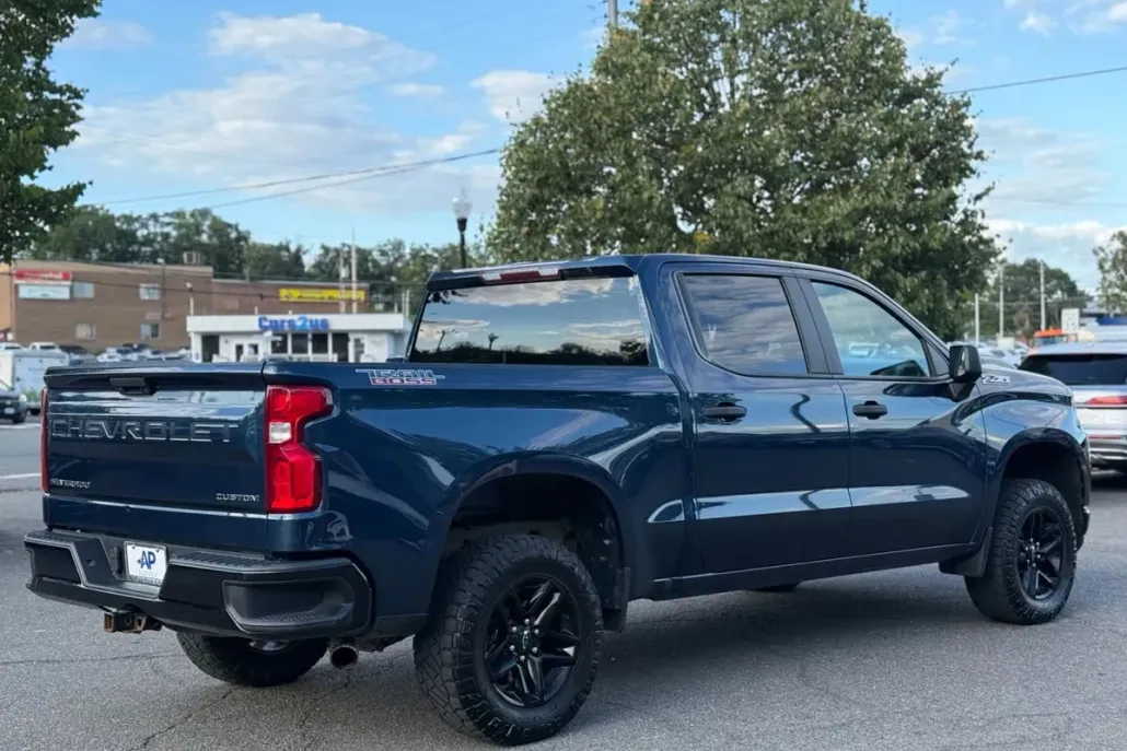 2019 Chevrolet Silverado 1500 Custom Trail Boss photo 1