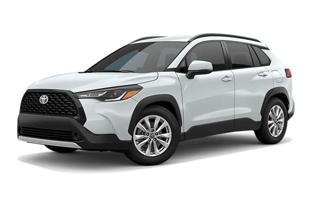 2022 Toyota Corolla Cross LE photo 1