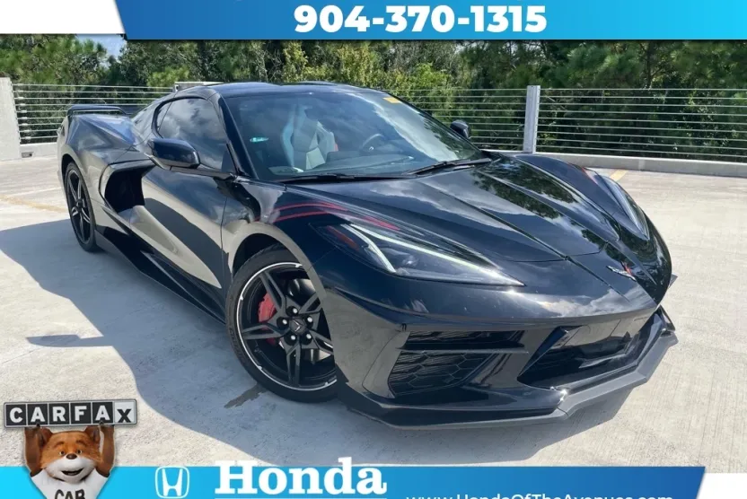2021 Chevrolet Corvette Stingray photo 1