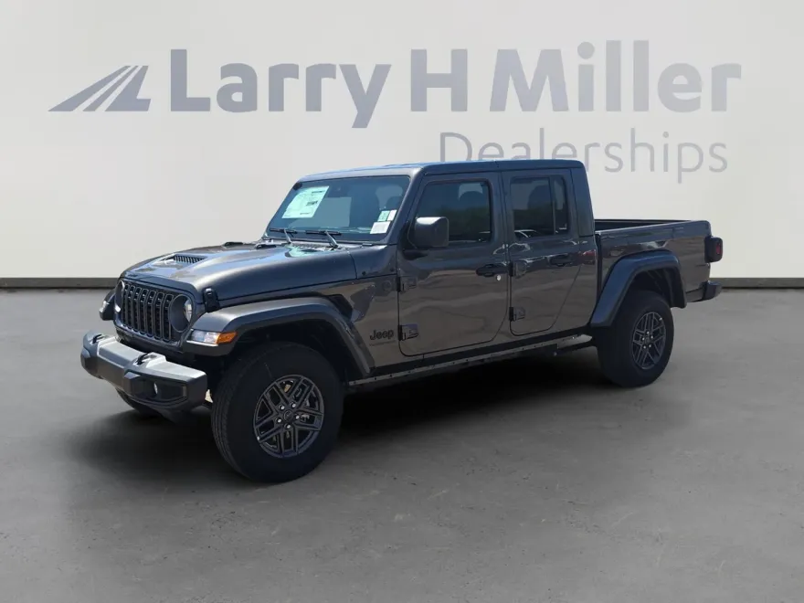 2025 Jeep Gladiator Sport S photo 1