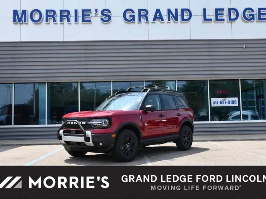 2025 Ford Bronco Sport Outer Banks photo 1