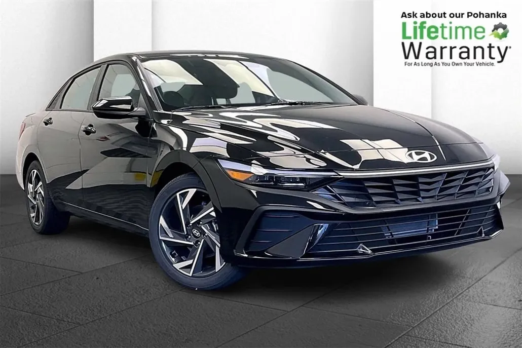 2025 Hyundai Elantra SEL Sport photo 1