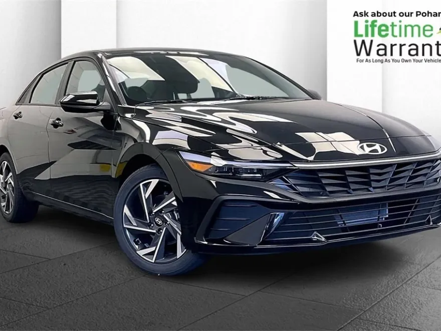 2025 Hyundai Elantra SEL Sport photo 1