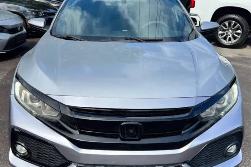 2018 Honda Civic EX photo 1