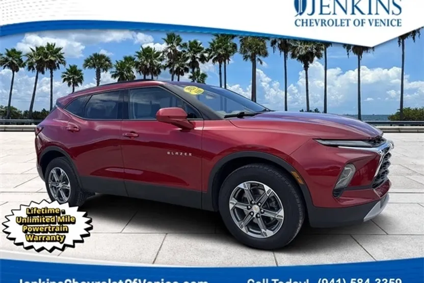 2023 Chevrolet Blazer 2LT photo 1