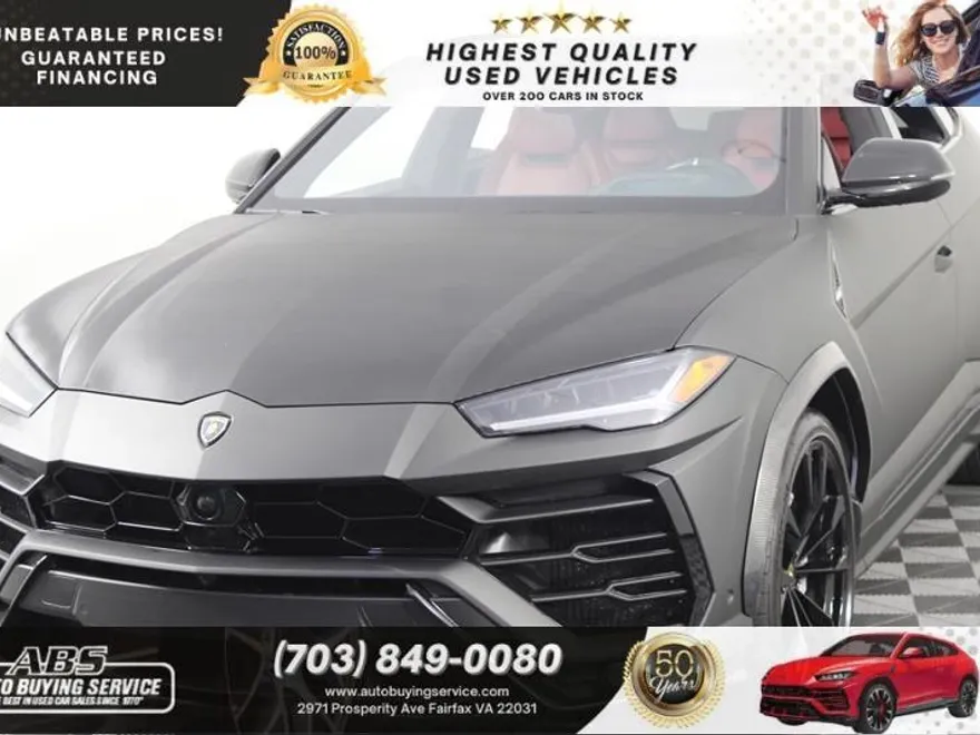 2019 Lamborghini Urus photo 1