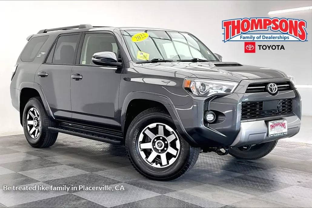 2022 Toyota 4Runner TRD Off-Road Premium photo 1