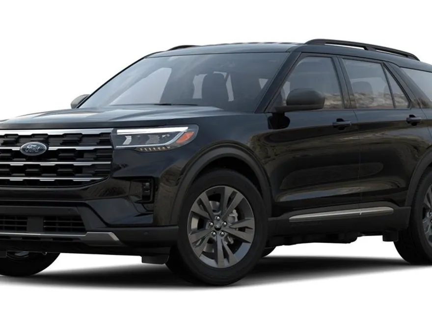 2025 Ford Explorer photo 1