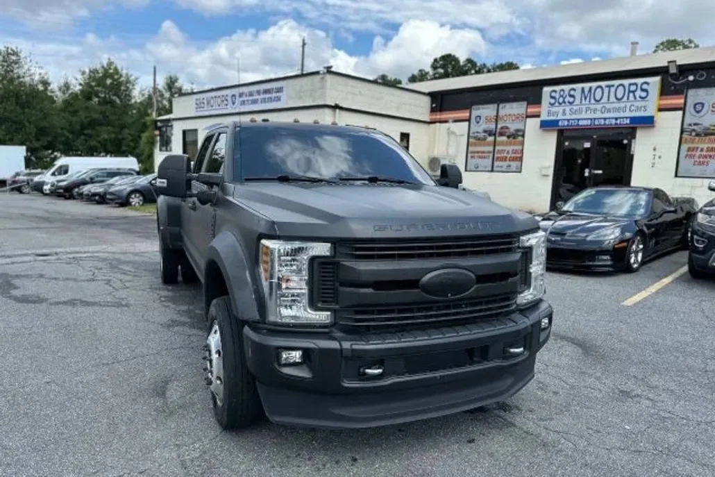 2019 Ford F-450 photo 1