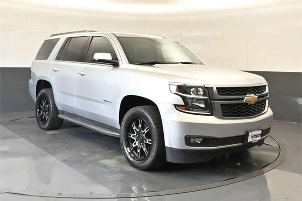 2020 Chevrolet Tahoe LT photo 1