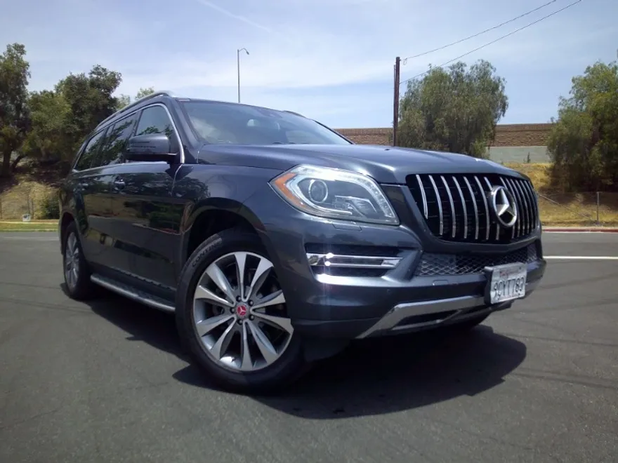 2013 Mercedes Benz GL 350 BlueTEC photo 1