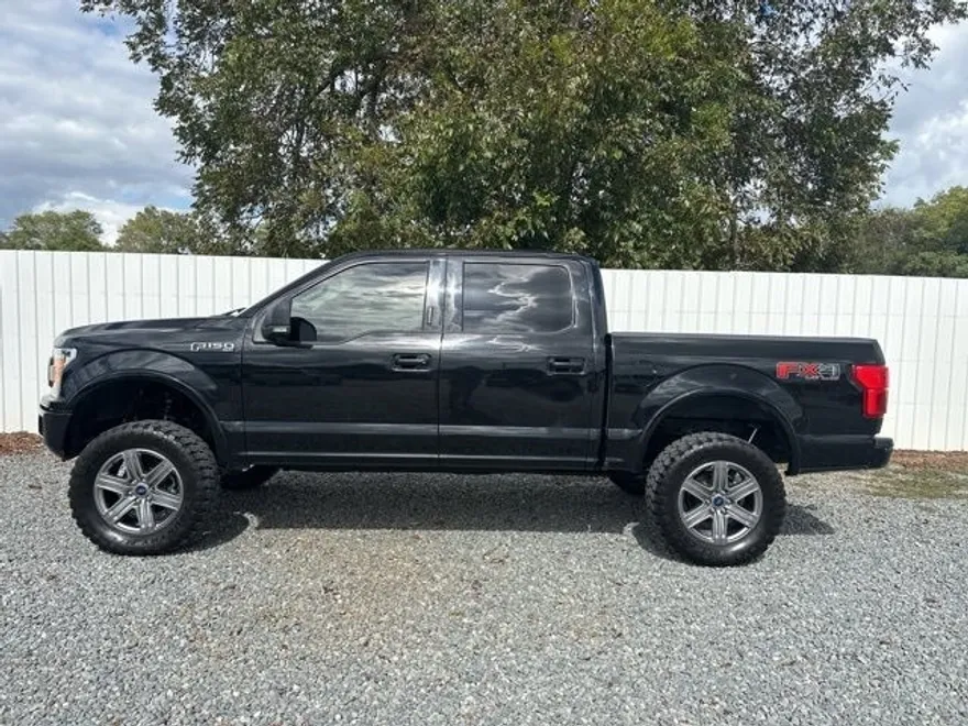 2018 Ford F-150 XLT photo 1