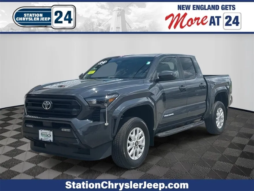 2024 Toyota Tacoma SR5 4x4 photo 1