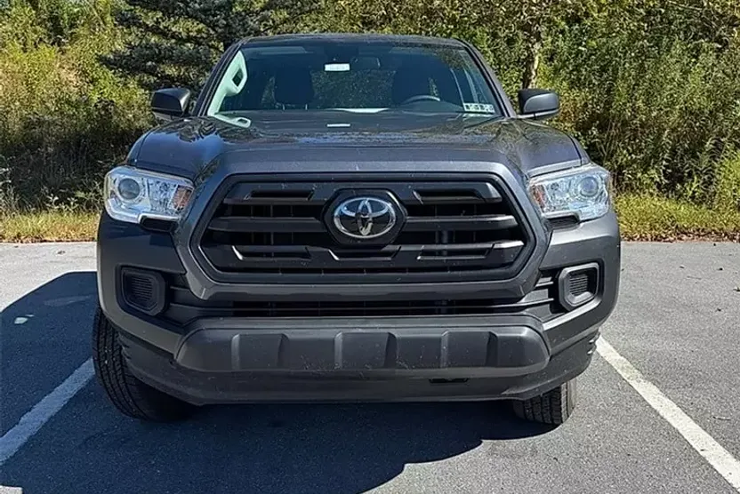 2019 Toyota Tacoma SR photo 1