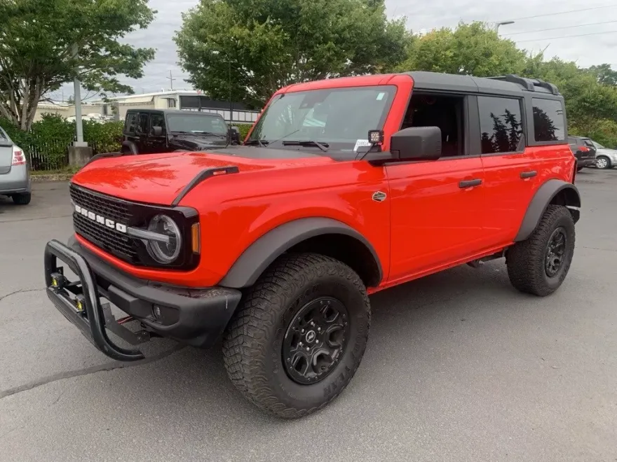 2022 Ford Bronco Wildtrak photo 1
