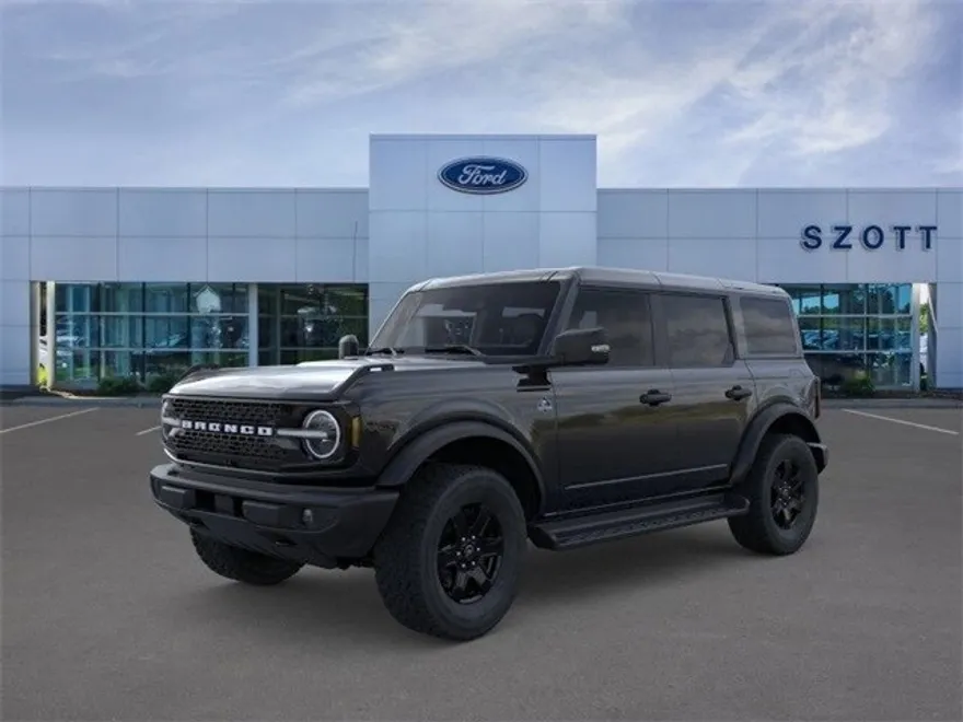 2025 Ford Bronco Outer Banks photo 1