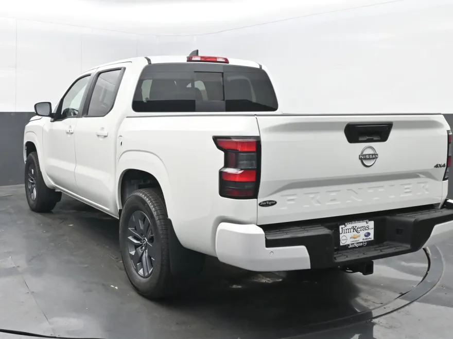 2025 Nissan Frontier SV photo 1