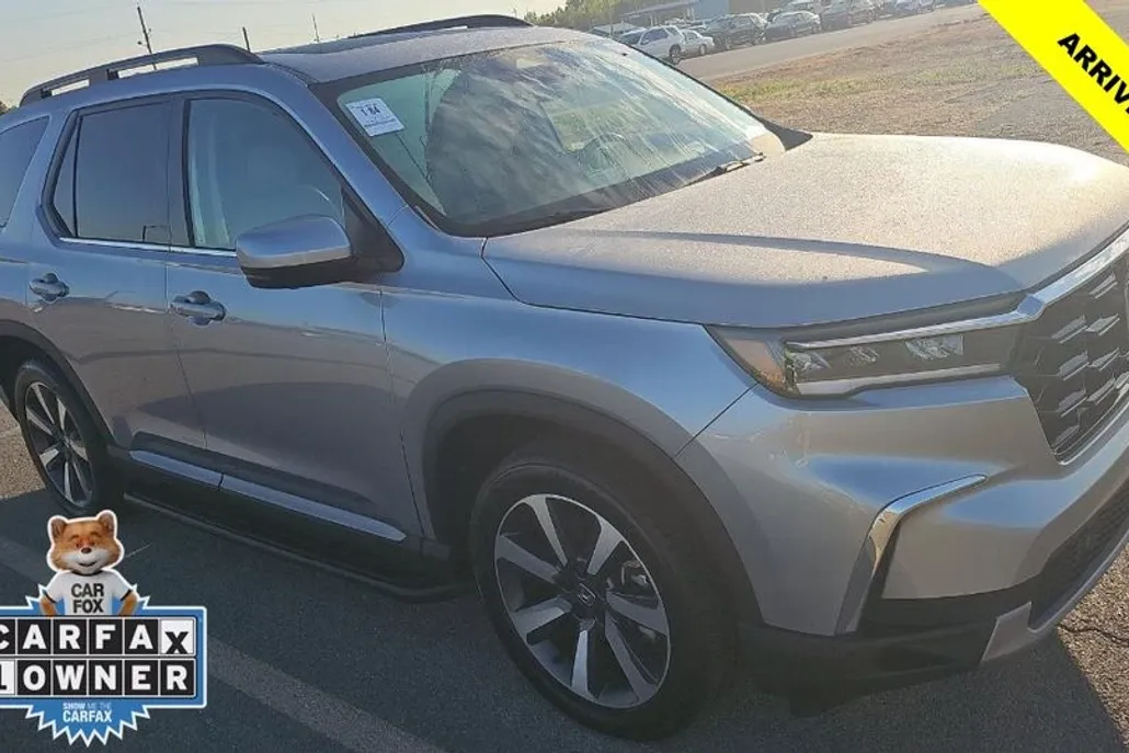 2023 Honda Pilot Elite photo 1