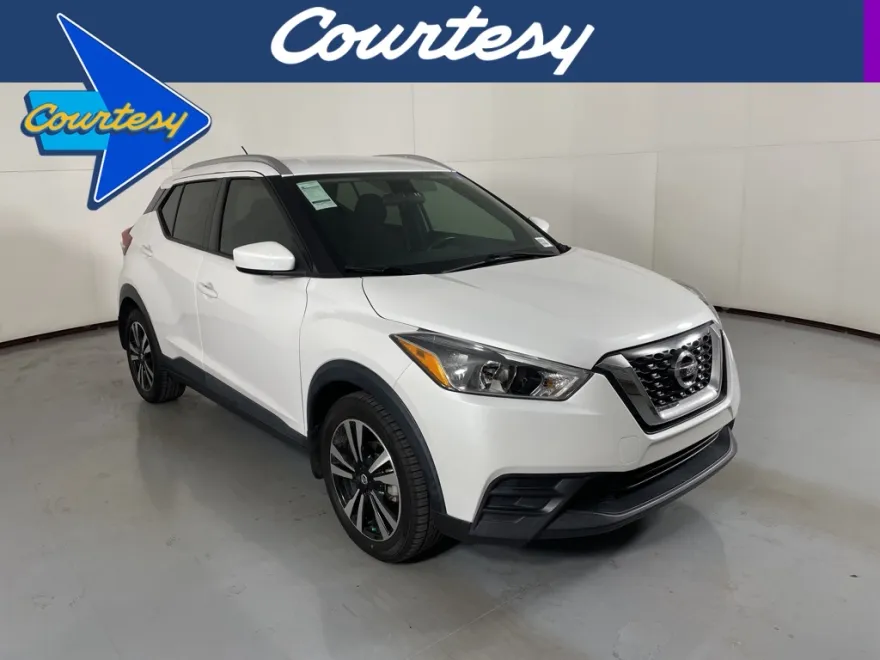 2019 Nissan Kicks SV photo 1