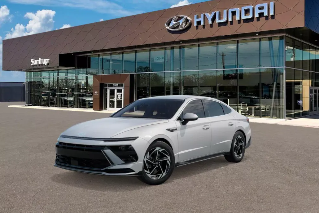 2026 Hyundai Sonata SEL Sport photo 1