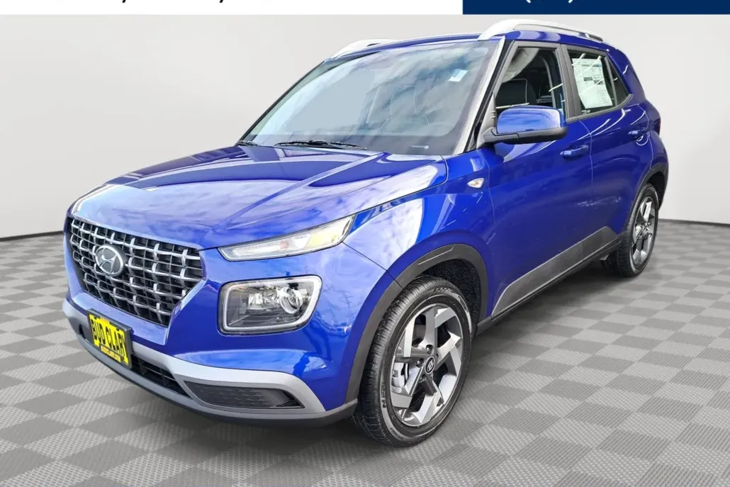 2025 Hyundai Venue Limited photo 1