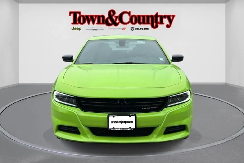 2023 Dodge Charger SXT photo 1