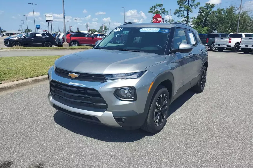 2023 Chevrolet Trailblazer LT photo 1