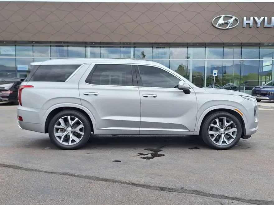 2022 Hyundai Palisade Limited photo 1