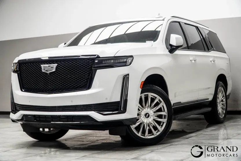 2022 Cadillac Escalade Sport photo 1