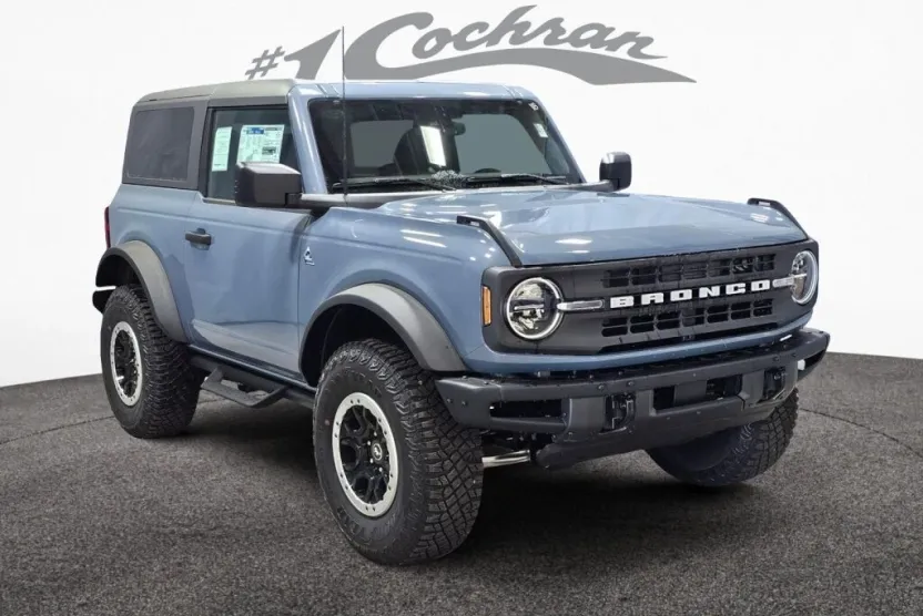 2024 Ford Bronco Black Diamond photo 1