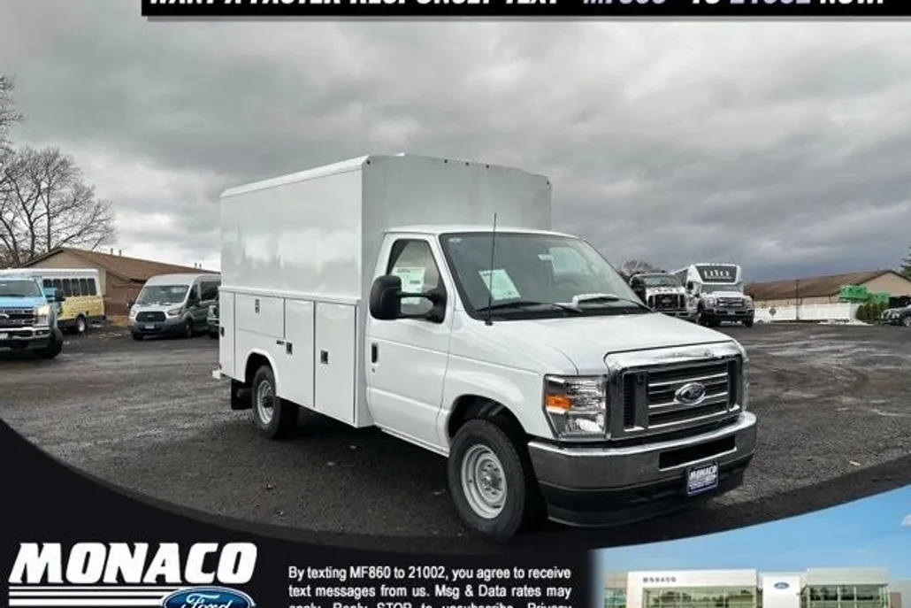 2025 Ford E-350 Base photo 1