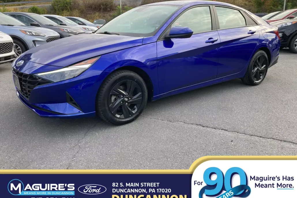 2023 Hyundai Elantra Blue photo 1