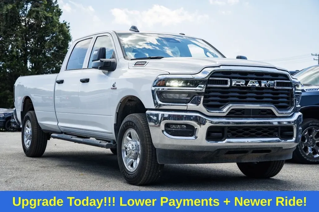 2025 Ram 2500 Tradesman photo 1