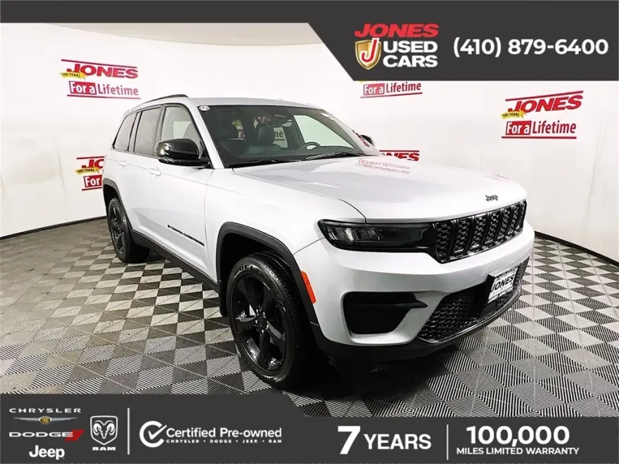 2025 Jeep Grand Cherokee Laredo Altitude X photo 1