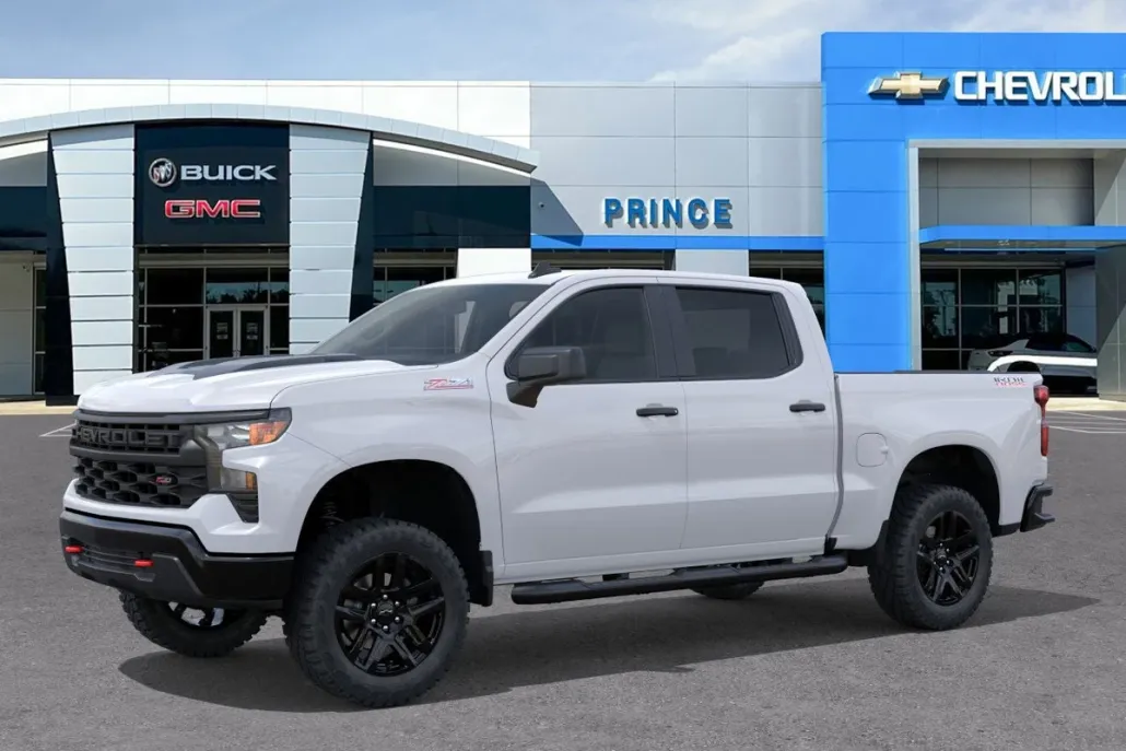 2026 Chevrolet Silverado 1500 Custom Trail Boss photo 1