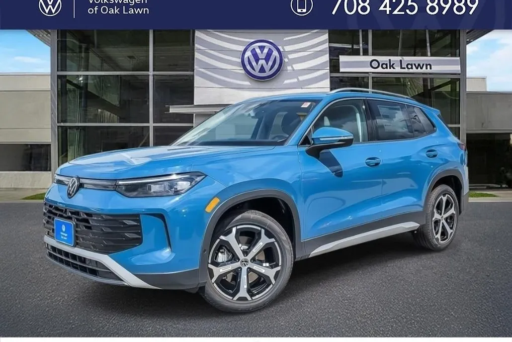 2025 Volkswagen Tiguan SE photo 1