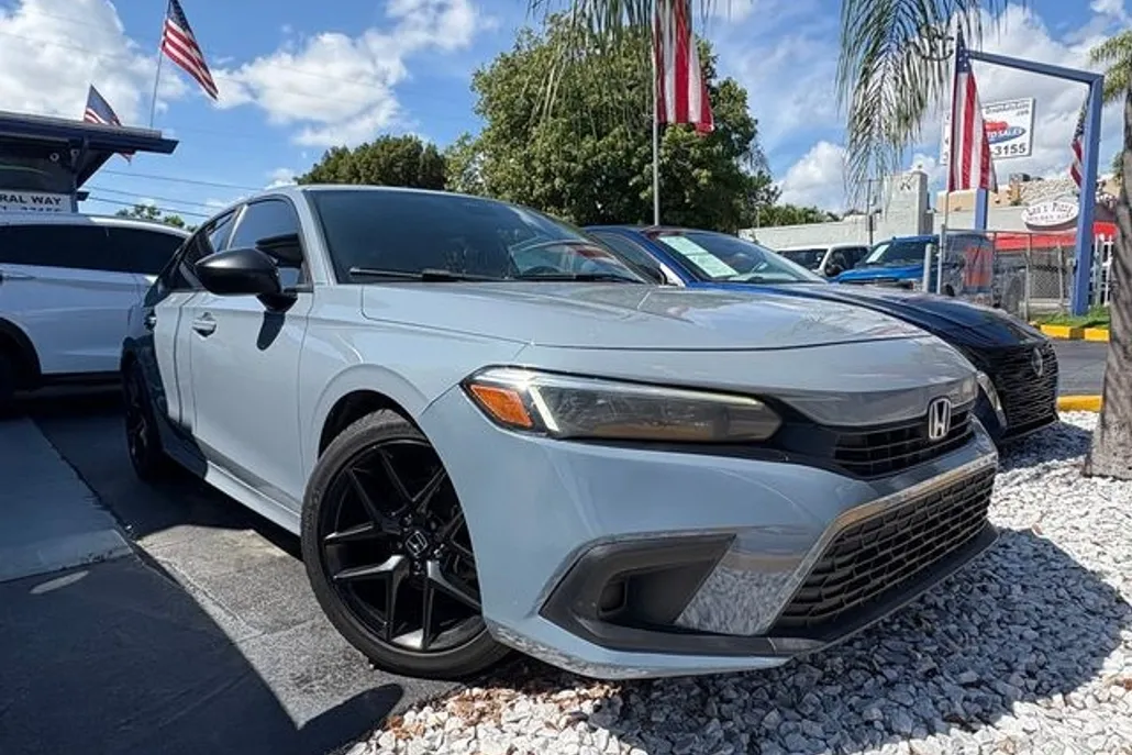 2022 Honda Civic Sport photo 1