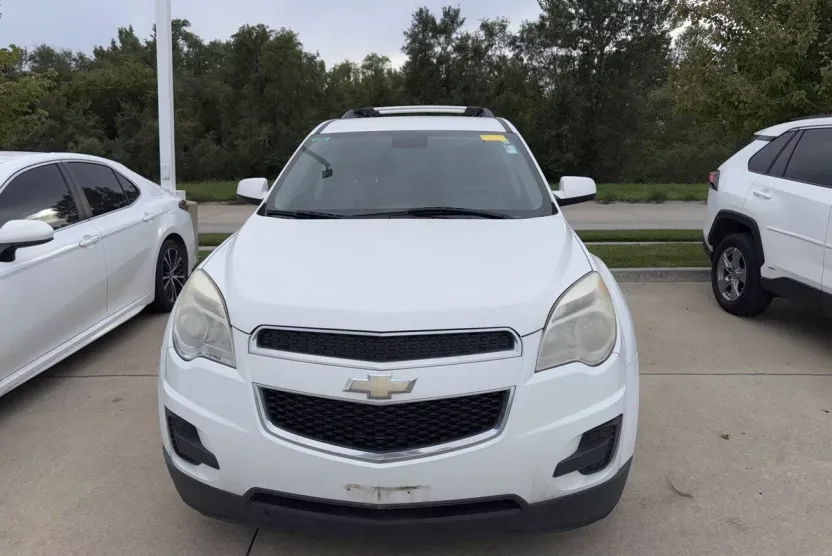 2015 Chevrolet Equinox LT photo 1