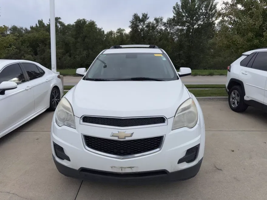 2015 Chevrolet Equinox LT photo 1
