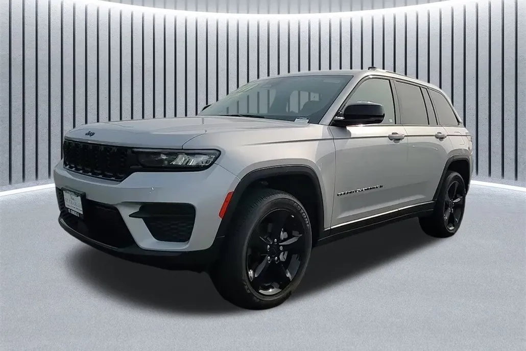 2024 Jeep Grand Cherokee Altitude X photo 1