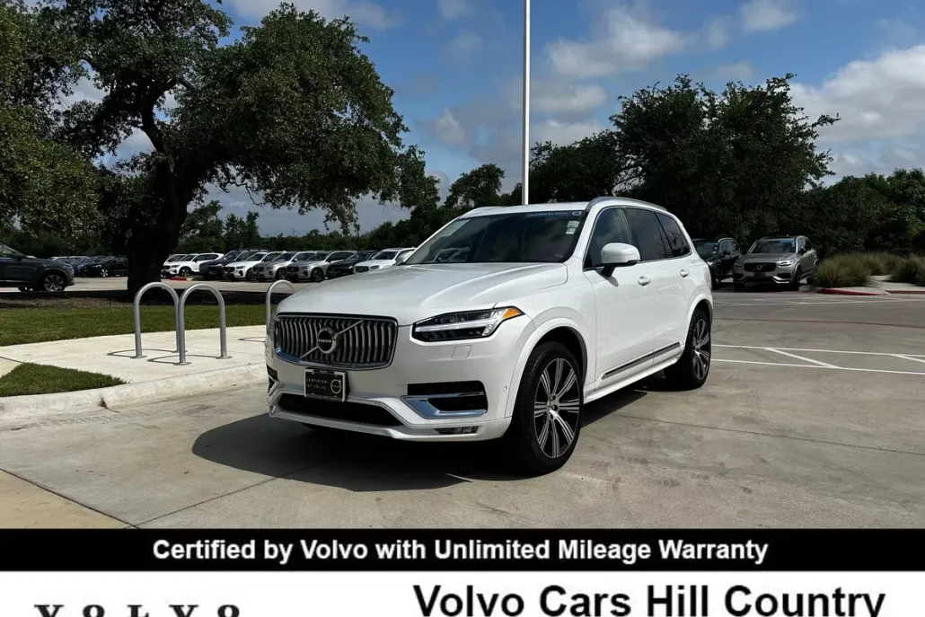 2023 Volvo XC90 Ultimate photo 1