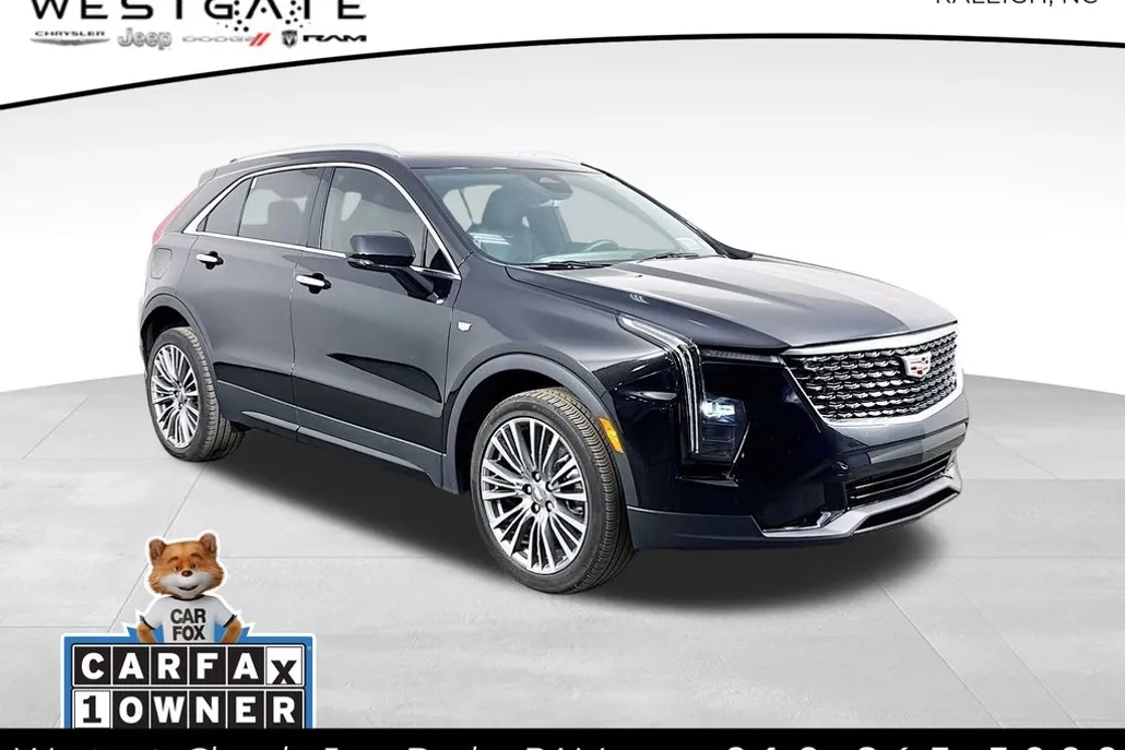 2024 Cadillac XT4 Premium Luxury photo 1