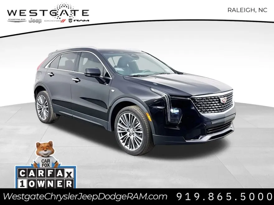 2024 Cadillac XT4 Premium Luxury photo 1