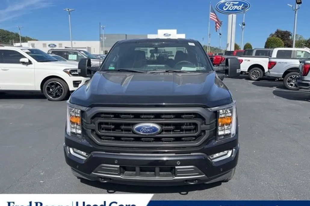2023 Ford F-150 XLT photo 1